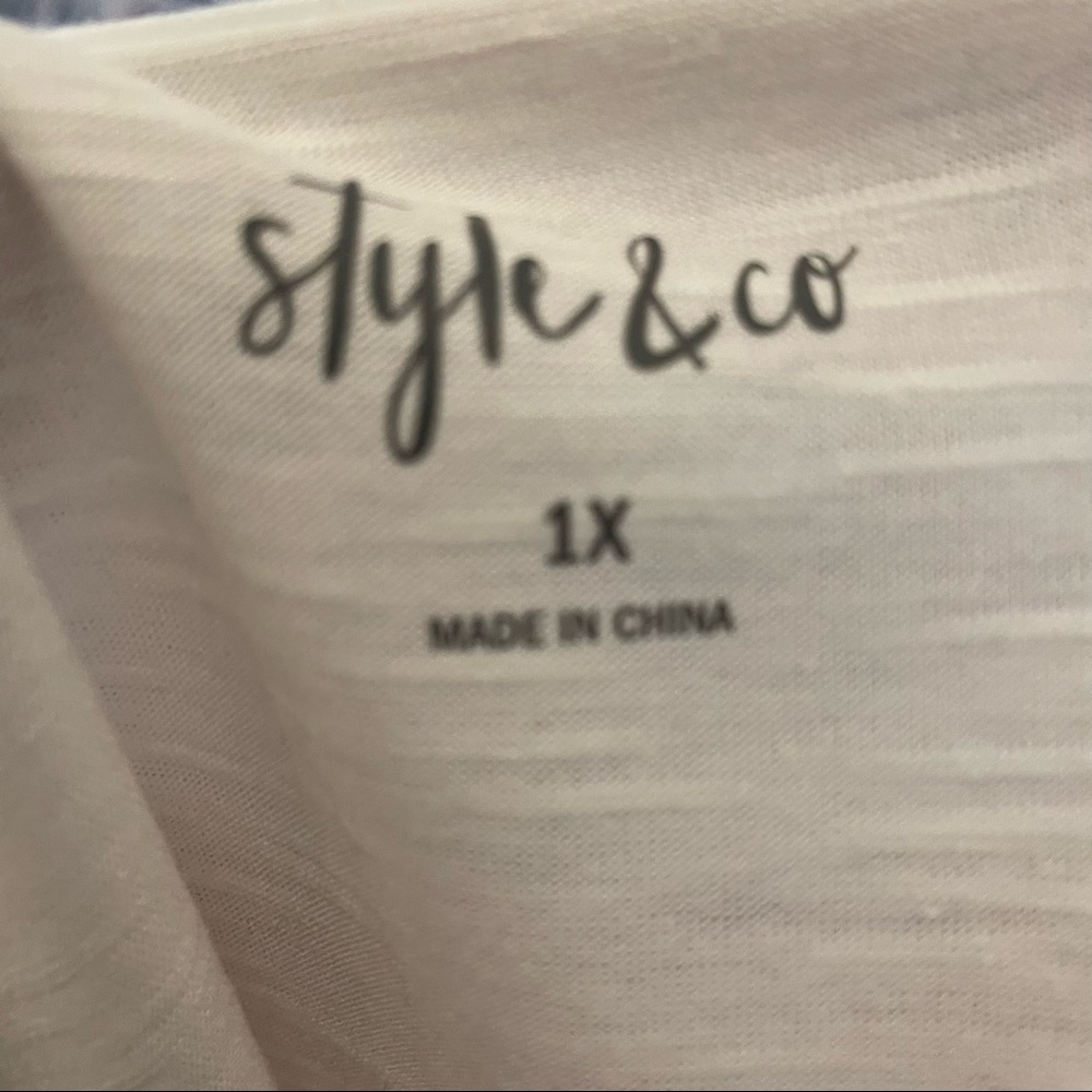 🔥 3 FOR $25 SALE 🔥 Women's Style & Co Short Sleeve Graphic Tee - Picture 6 of 10